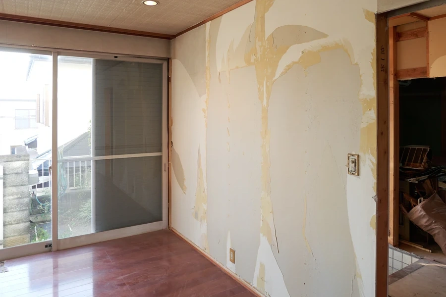 Benefits Of Hiring Experts For Wallpaper Removal Projects in Spartanburg, SC Benefits Of Hiring Experts For Wallpaper Removal Projects in Spartanburg, SC